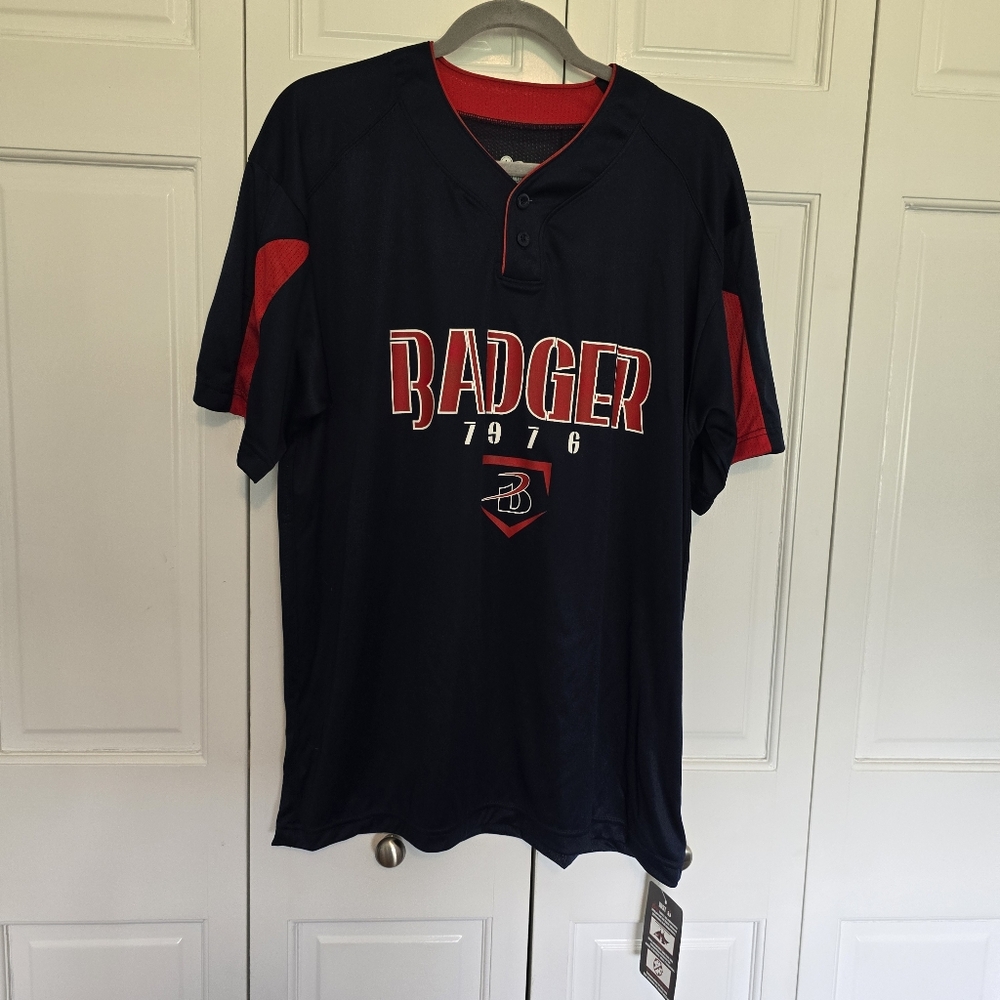NWT Badger 7976 lightweight jersey
